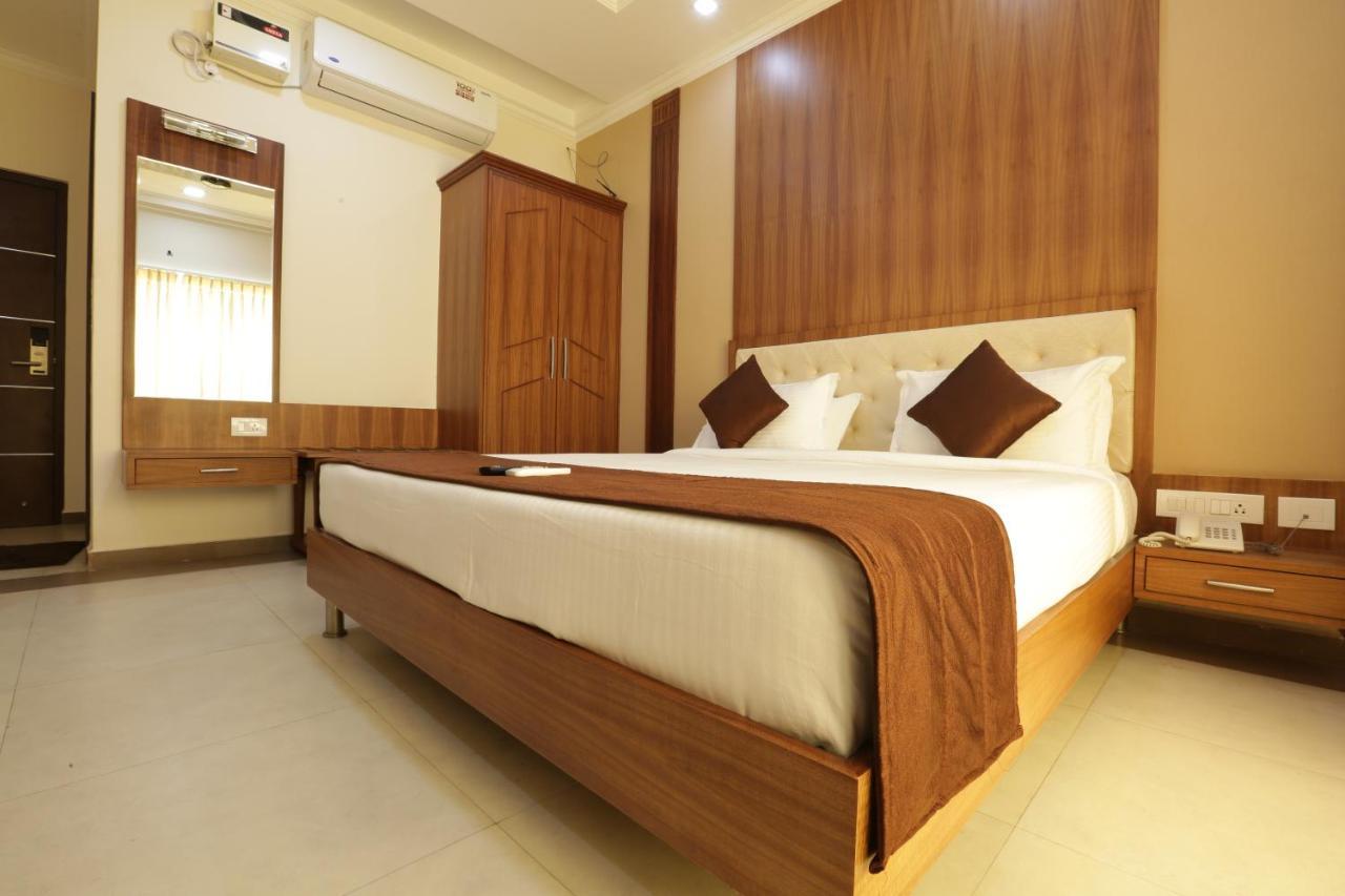 Hôtel Atlanta Park Chennai à Tambaram Extérieur photo