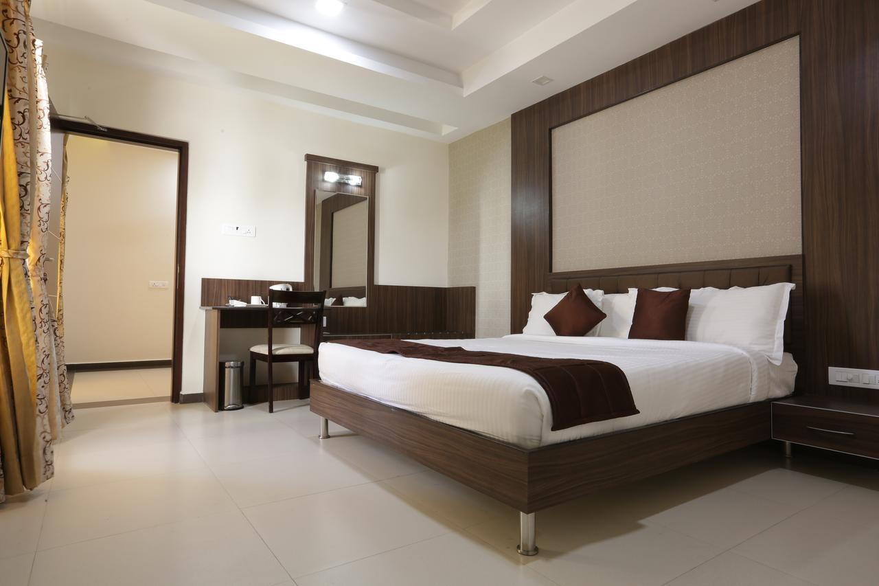 Hôtel Atlanta Park Chennai à Tambaram Extérieur photo
