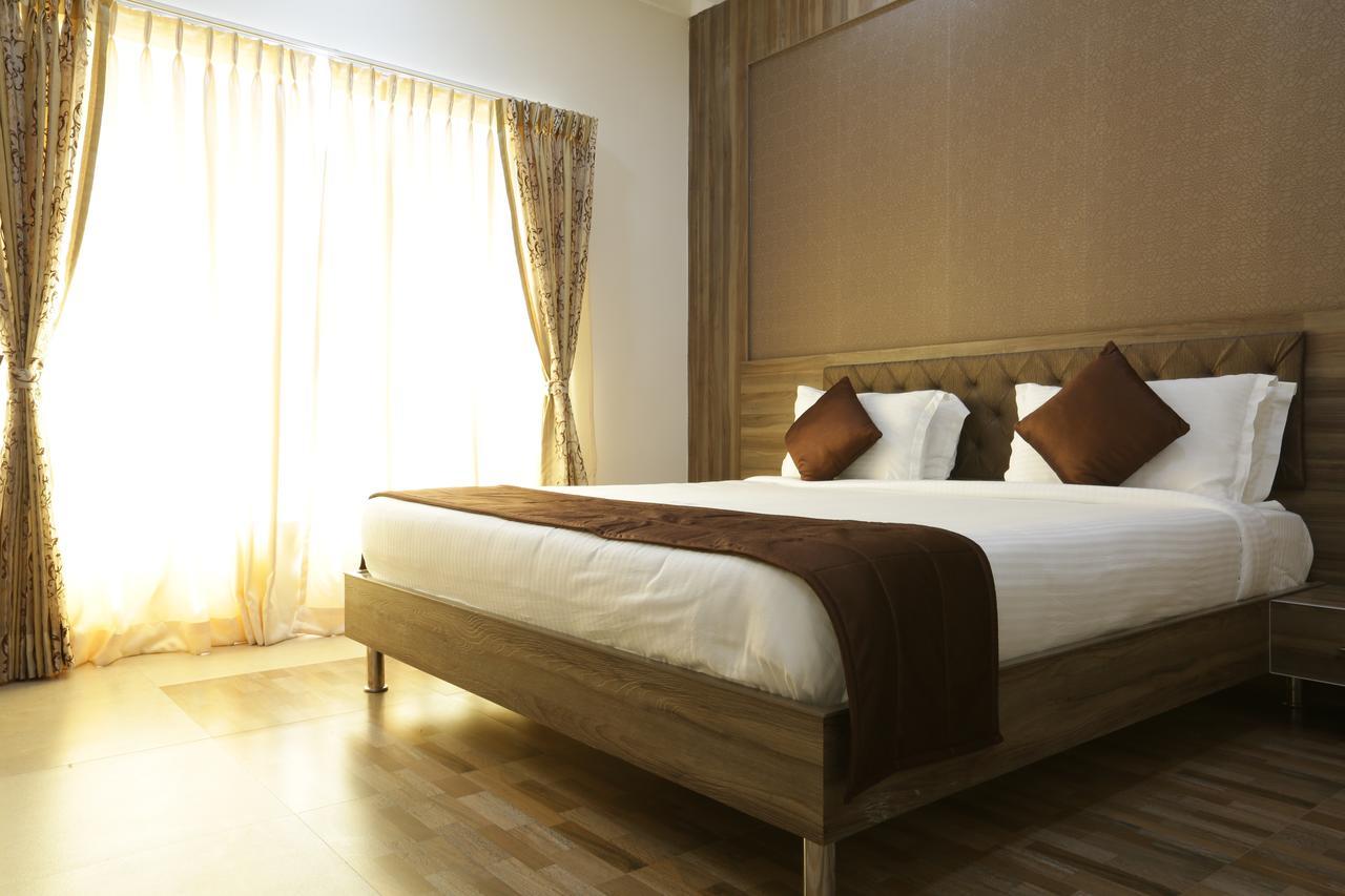 Hôtel Atlanta Park Chennai à Tambaram Extérieur photo