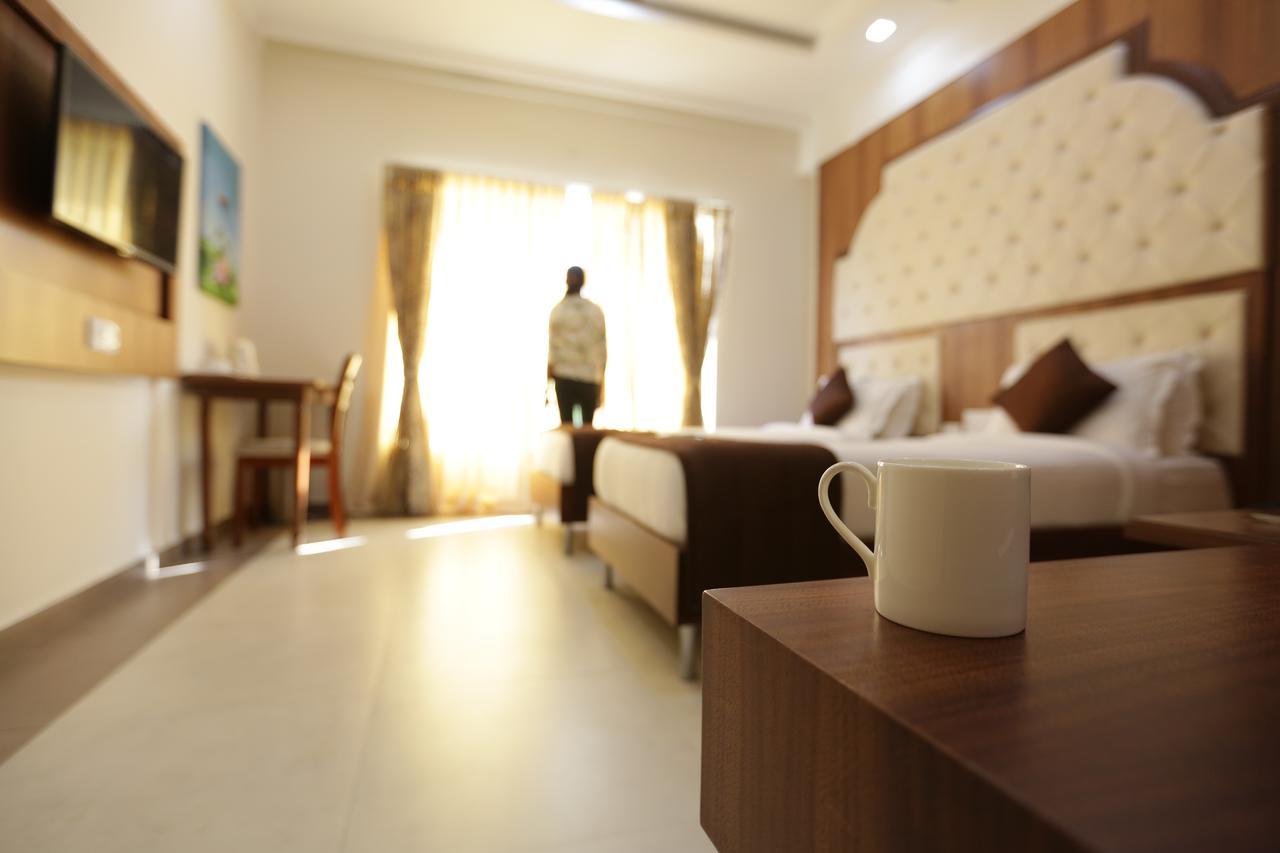 Hôtel Atlanta Park Chennai à Tambaram Extérieur photo