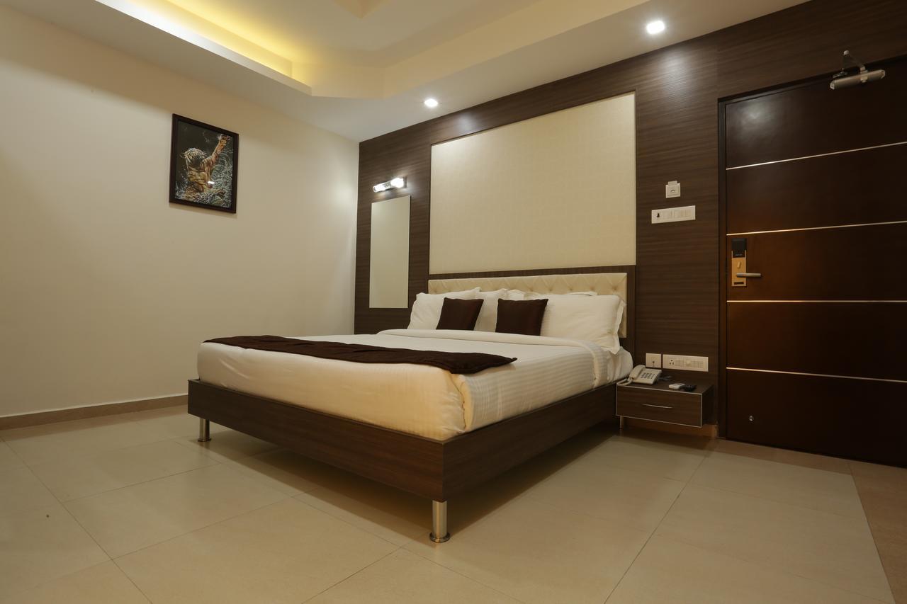 Hôtel Atlanta Park Chennai à Tambaram Extérieur photo